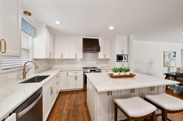 1343 Del Norte Street, Houston, TX 77018