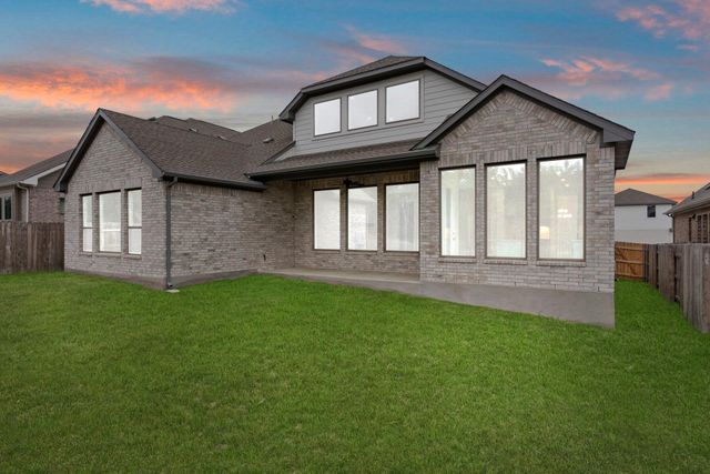 125 Smoke Signal CT, Liberty Hill, TX 78642