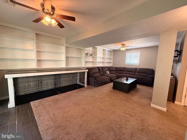 209 WYATT DR, Fredericksburg, VA 22407