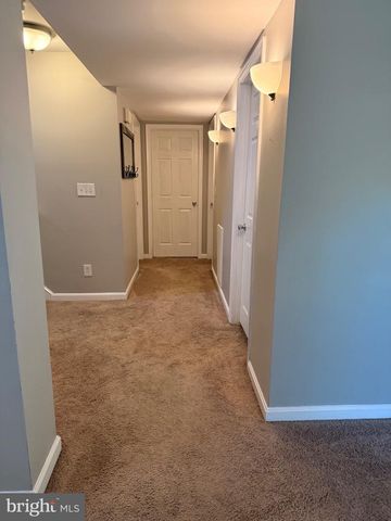 209 WYATT DR, Fredericksburg, VA 22407