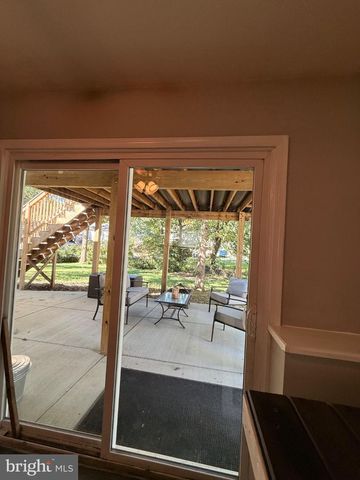209 WYATT DR, Fredericksburg, VA 22407