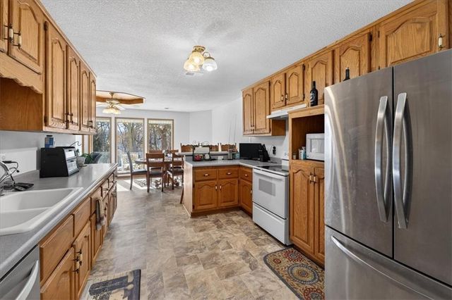 3724 N Perrin Road, Independence, MO 64058