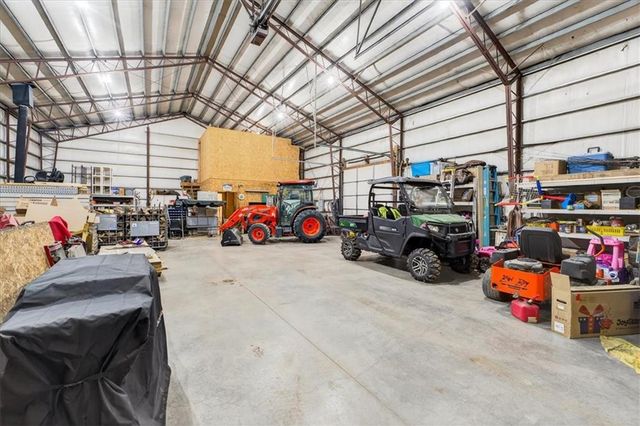 3724 N Perrin Road, Independence, MO 64058