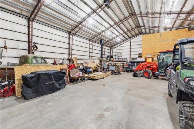 3724 N Perrin Road, Independence, MO 64058