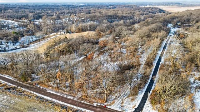 3724 N Perrin Road, Independence, MO 64058