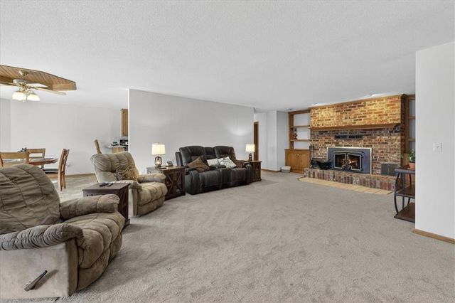 3724 N Perrin Road, Independence, MO 64058