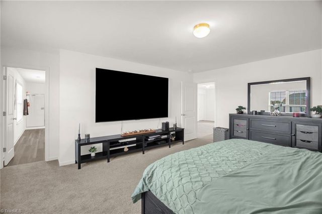 178 Wickham Court, Clemmons, NC 27012