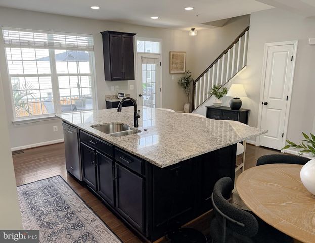 12 MUSTANG DR, La Plata, MD 20646
