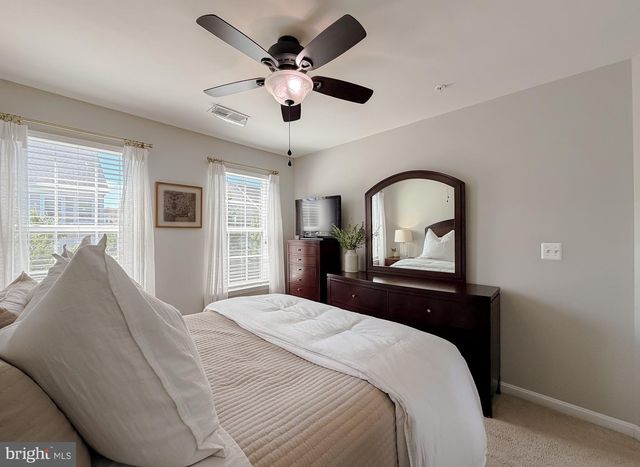 12 MUSTANG DR, La Plata, MD 20646