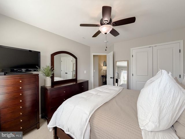 12 MUSTANG DR, La Plata, MD 20646