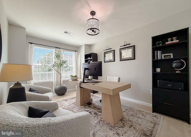 12 MUSTANG DR, La Plata, MD 20646