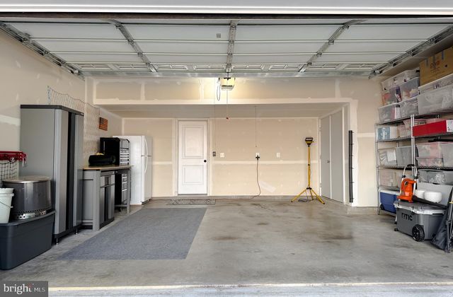 12 MUSTANG DR, La Plata, MD 20646