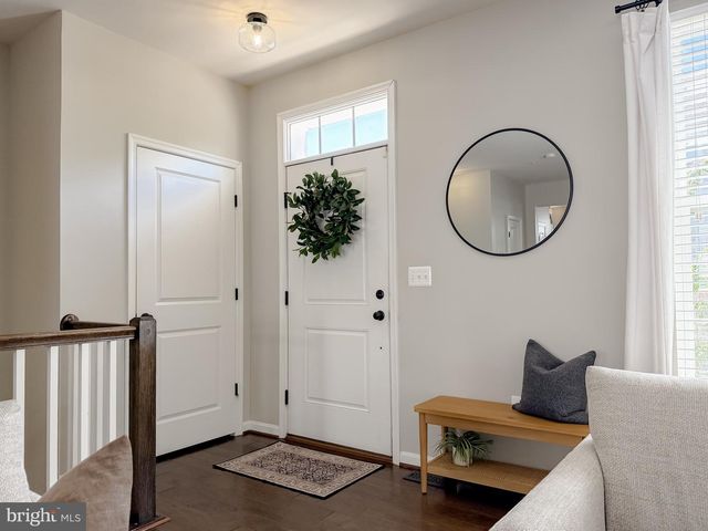 12 MUSTANG DR, La Plata, MD 20646