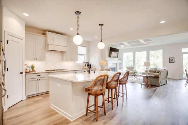 1075 Mehegan Lane, White Bear Twp, MN 55127