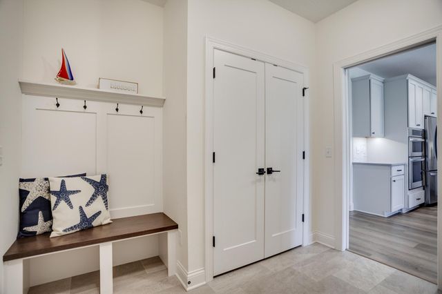 1075 Mehegan Lane, White Bear Twp, MN 55127