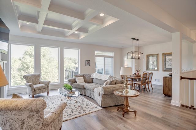 1075 Mehegan Lane, White Bear Twp, MN 55127