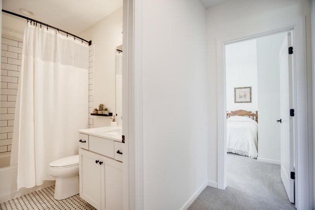 1075 Mehegan Lane, White Bear Twp, MN 55127