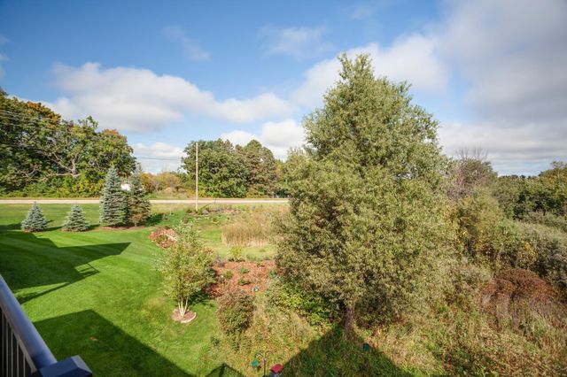 1075 Mehegan Lane, White Bear Twp, MN 55127