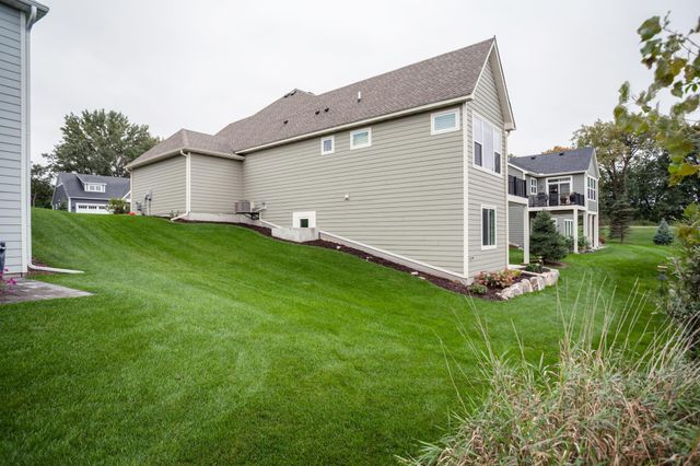 1075 Mehegan Lane, White Bear Twp, MN 55127