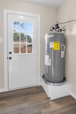 9903 Plainfield Drive, Fort Worth, TX 76108