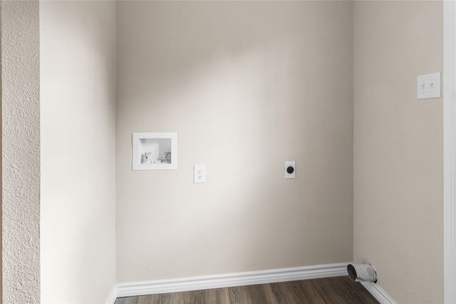 9903 Plainfield Drive, Fort Worth, TX 76108