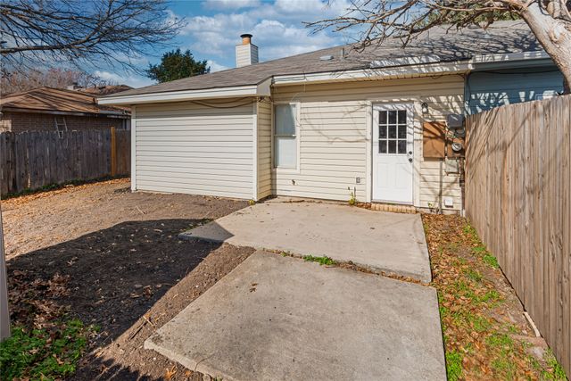 9903 Plainfield Drive, Fort Worth, TX 76108