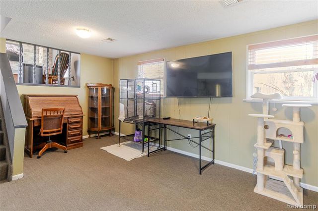 7357 Ponderosa Drive, Swartz Creek, MI 48473