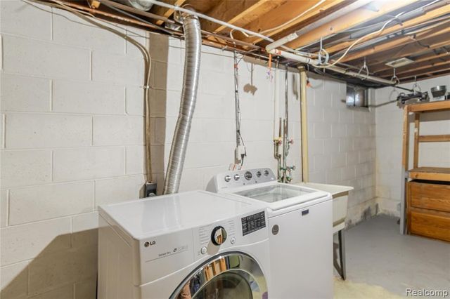 7357 Ponderosa Drive, Swartz Creek, MI 48473