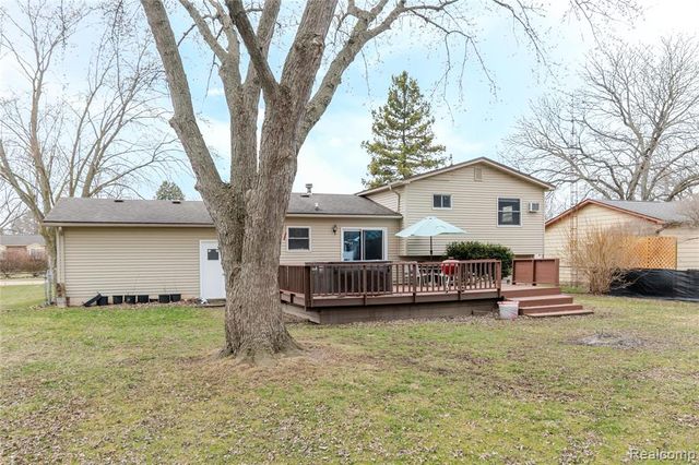 7357 Ponderosa Drive, Swartz Creek, MI 48473