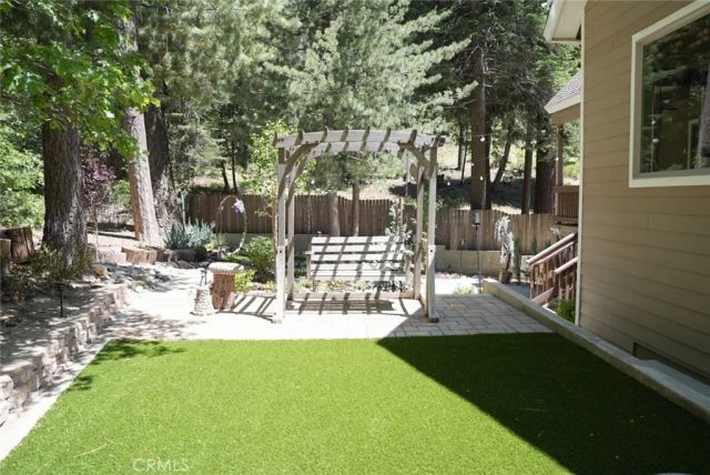 5865 Mountain Home Creek Road, Angelus Oaks, CA 92305