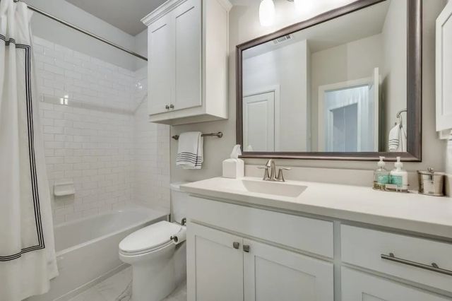6631 Deleon Street, Irving, TX 75039