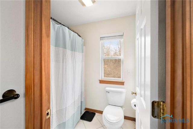 820 Weatherstone Road, Holland, OH 43528