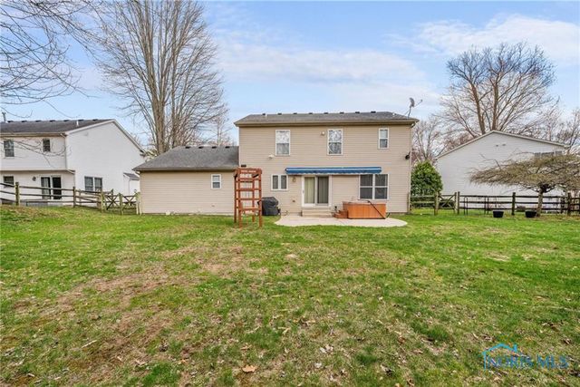 820 Weatherstone Road, Holland, OH 43528