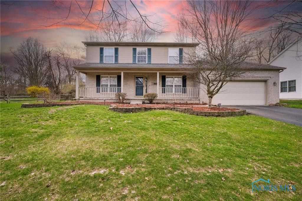 820 Weatherstone Road, Holland, OH 43528