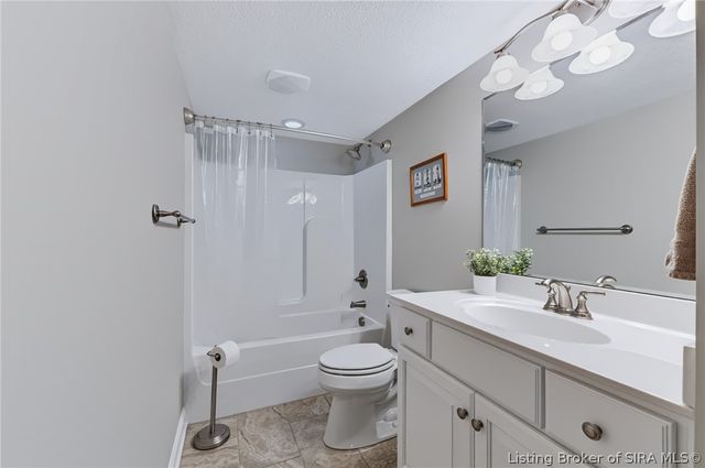 1237 Serenity Springs Drive, New Albany, IN 47150