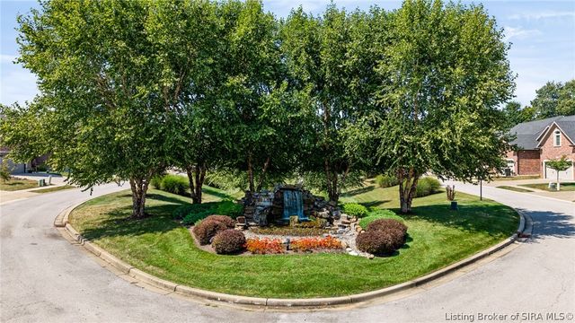 1237 Serenity Springs Drive, New Albany, IN 47150