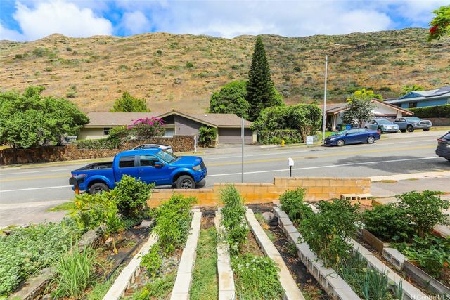 1161 Lunalilo Home Road, Honolulu, HI 96825