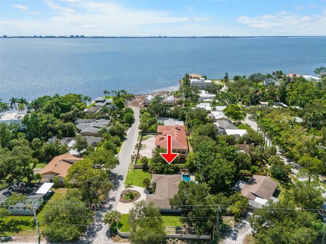 771 INDIAN BEACH CIRCLE, Sarasota, FL 34234