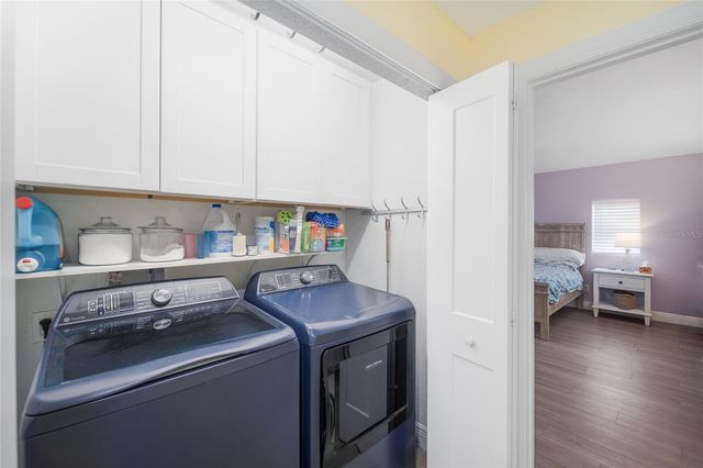 771 INDIAN BEACH CIRCLE, Sarasota, FL 34234