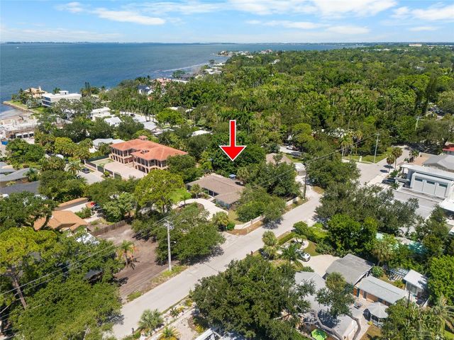 771 INDIAN BEACH CIRCLE, Sarasota, FL 34234