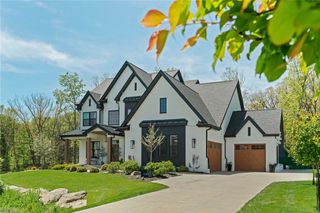 136 Morningside Dr, Cranberry Twp, PA 16066