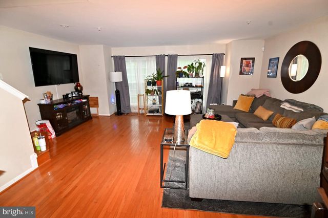 7619 COVENT GARDENS CT, Landover, MD 20785