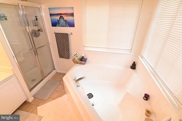 7619 COVENT GARDENS CT, Landover, MD 20785