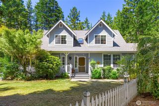 10233 NW Yates Lane NW, Bremerton, WA 98383