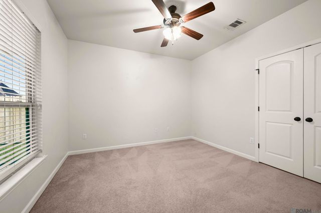 4939 Sweet Birch Dr, Baton Rouge, LA 70816