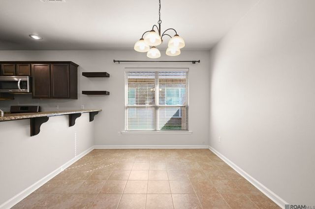 4939 Sweet Birch Dr, Baton Rouge, LA 70816