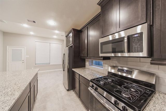 3219 Montclair Orchard Trace, Spring, TX 77386