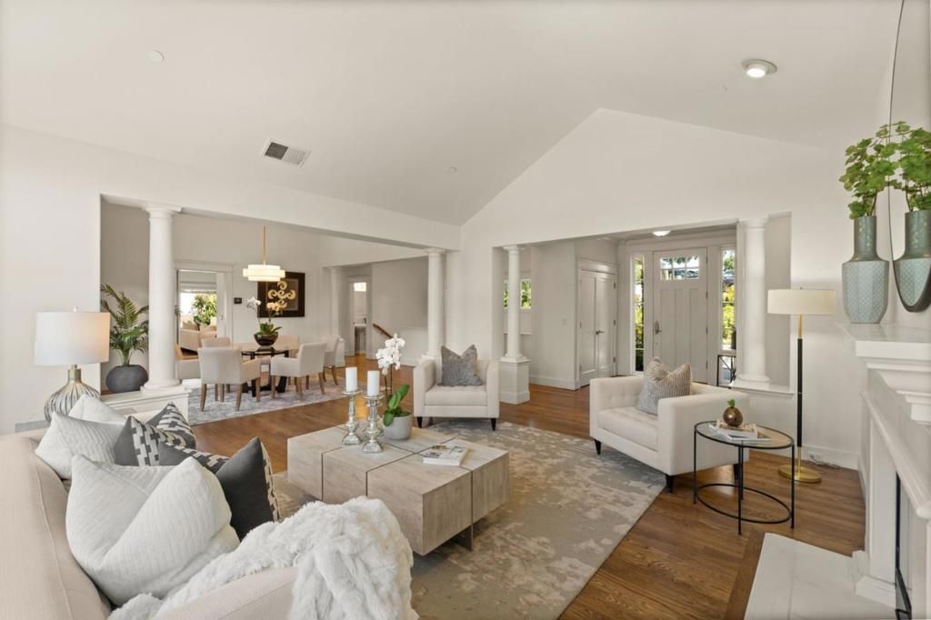 Image 15 of property listing at 902 Fallen Leaf Way, Redwood City, CA 94062