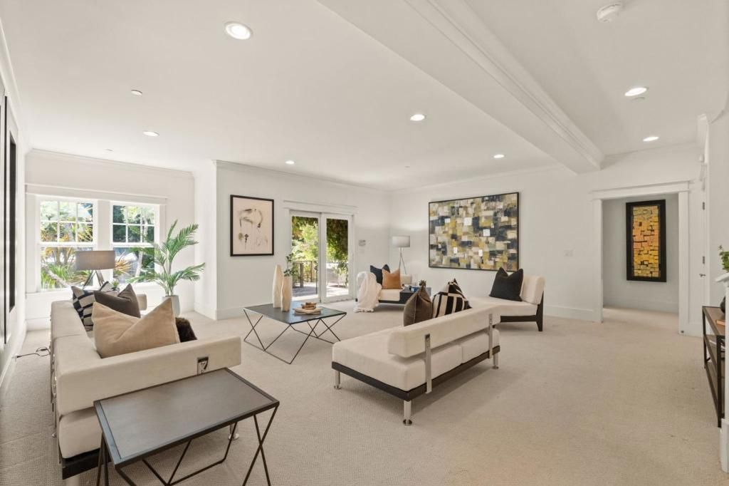 Image 37 of property listing at 902 Fallen Leaf Way, Redwood City, CA 94062
