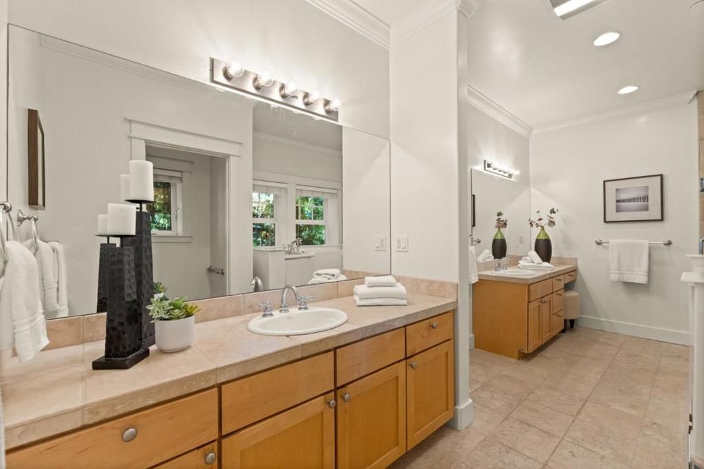 Image 53 of property listing at 902 Fallen Leaf Way, Redwood City, CA 94062